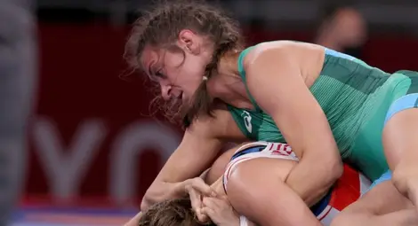 Евелина Николова грабна бронза в Токио с туш