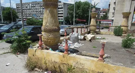 Възмутени граждани: Така ли посрещаме гостите на града?!