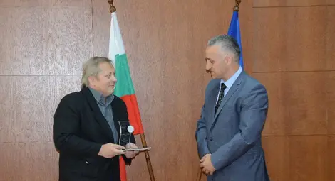 &bdquo;Утро&ldquo; с плакет от Административния съд за работа в полза на гражданите