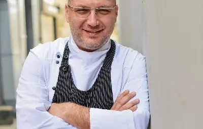 Шеф Манчев инспектира крайпътно заведение