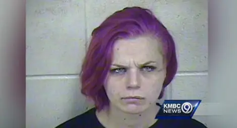 Млада майка заточи невръстните си дечица в пещера