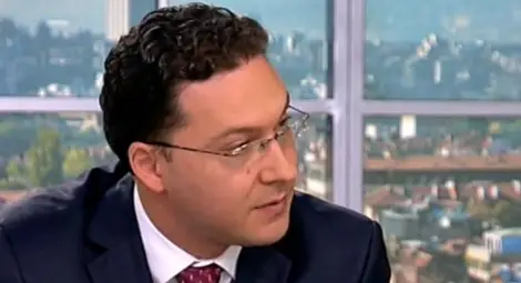 Даниел Митов: Защо опозицията не се събуди, когато Русия обяви, че ще разполага 40 ядрени бойни глави?