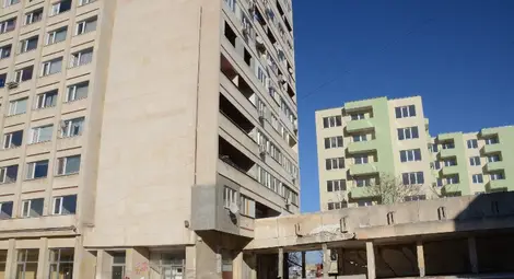 Пускат на търг над 200 недовършени жилища на скандалния предприемач Явор Блъсков