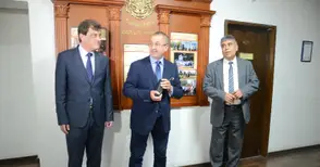 Новият областен управител ще разпредели ресорите на Свилен Иванов и Валентин Колев