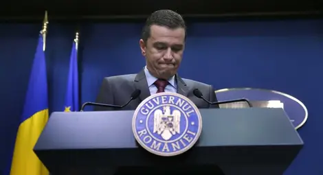 Румънското правителство не оцеля след вот на недоверие Румънското правителство не оцеля след вот на недоверие