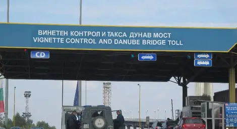 30 сирийци и 3 иракчани свалени от ремарке на камион за Финландия