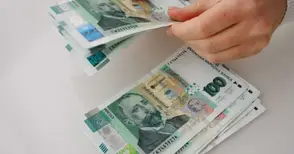 Фирма за бързи заеми погна наследник на починал длъжник