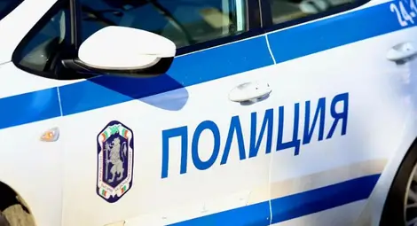 Бито с метална палка и ограбено момче догонило един от нападателите