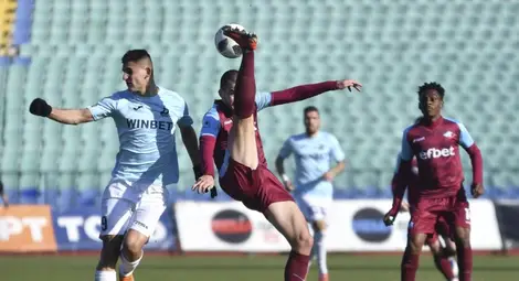 Людмил Киров: &bdquo;Септември&ldquo; не ни превъзхожда с нищо