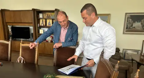Кметът на Русе Пенчо Милков се срещна с популярния холивудски актьор Димитър Маринов