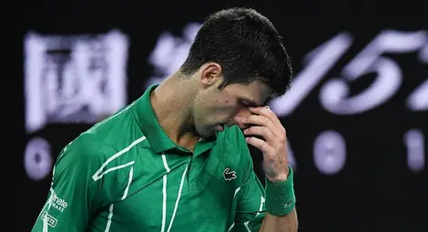 Джокович пристигна в Мелбърн, но не напуска летището - властите отказаха визата му