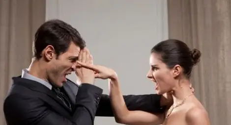 Липсата на секс прави жените нервни и грозни