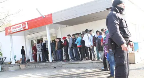 Бежанци плащат по 1000 лв. за пощенска кутия