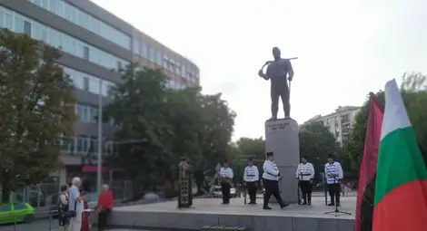 С молитва и песни беше почетена паметта на Стефан Караджа