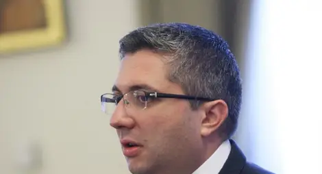 КНСБ предлага 10% ДДС за водата, готвят се за протести