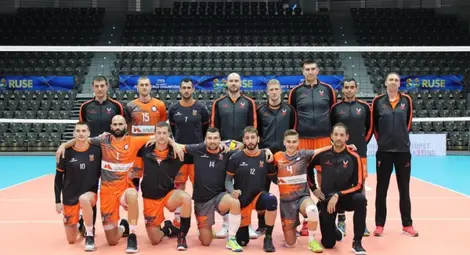 Волейболистите на &bdquo;Дунав&ldquo; с първа победа в елита след категорично 3: