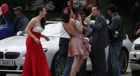 Кметовете ще решават за алкохола на баловете