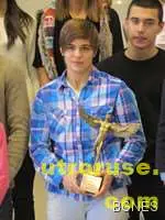 Новата левскарка Тайбе шампионка след два бързи туша 