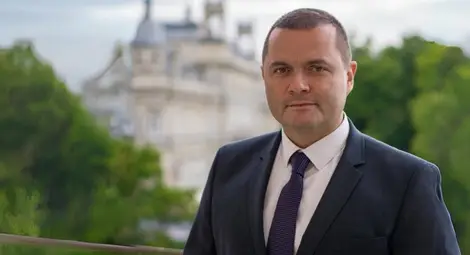 Пенчо Милков