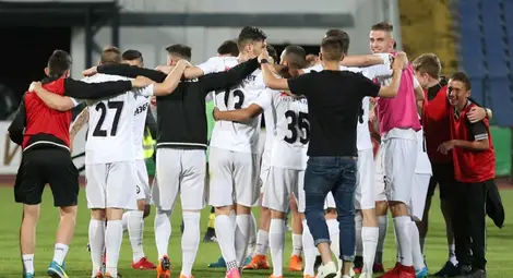 Славия продължава напред в Европа след нова победа над Илвес