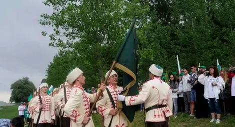 Млади четници тръгнаха за 28 път по стъпките на Таньо войвода /галерия/