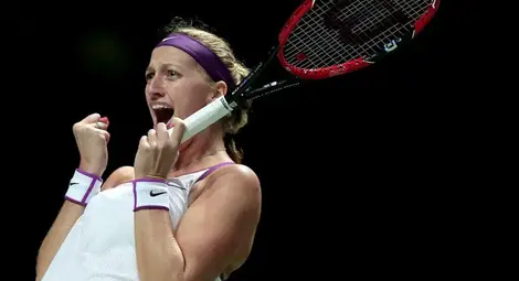 Квитова изненада Шарапова и е на финал в Сингапур Квитова изненада Шарапова и е на финал в Сингапур