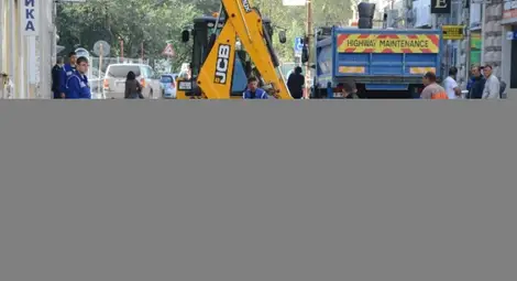 Павилиони с еднакъв дизайн ще слагат по &bdquo;Александровска&ldquo; 