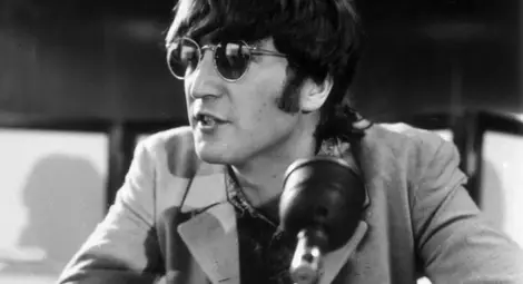 Спомен за Джон Ленън: На 8 декември великият бийтълс е покосен от убиец