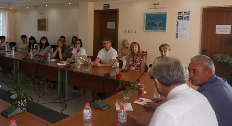 13 улици ще бъдат ремонтирани в Две могили и Батишница,  започва строеж на голям соларен парк