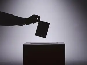 Афис: Избирателна активност за референдума след 10 ч. - 7,5 %, за местните избори - 9%