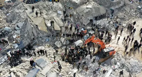 Проверено: Не е вярно, че санкциите на ЕС и САЩ срещу Сирия забавят помощта за пострадалите