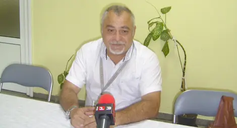 Д-р Камен КОЖУХАРОВ