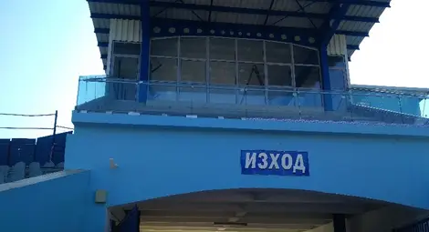 ВИП-зоната на Градския почти готова, теренът си ухае на блато