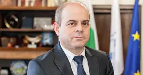 Стоилов свиква консултации за Общинската избирателна комисия