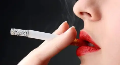 България е страната с най-много пушещи девойки в света България е страната с най-много пушещи девойки в света