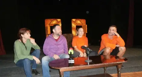 Костенурчето Франклин намира приятели в кукления театър