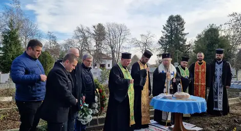 Община Русе почете паметта на един от най-успешните кметове - Кирил Старцев Община Русе почете паметта на един от най-успешните кметове - Кирил Старцев