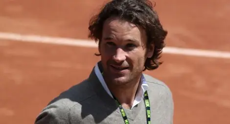 Милош Раонич се раздели с треньора си