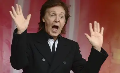 Пол Макартни влезе в болница