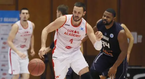 Филип Виденов изкара еврокурс за наставници