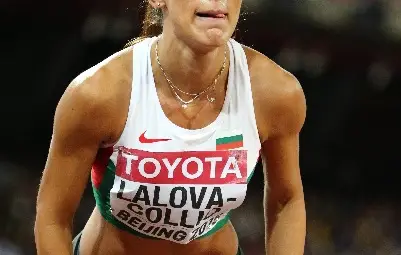 Лалова на полуфинал на 200 метра със страхотно бягане