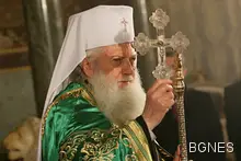Патриарх Неофит благослови българите за Коледа