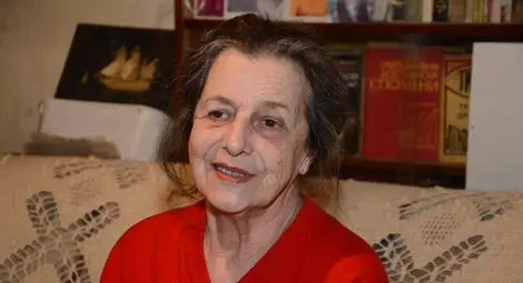 Надя Руменин изминава пътя от ябълките на Майстора до триумфа на балетната сцена Надя Руменин изминава пътя от ябълките на Майстора до триумфа на балетната сцена