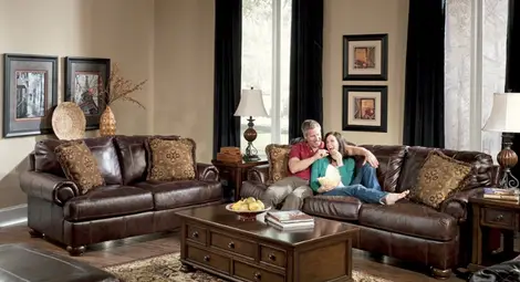 Кожата в интериора - удоволствие за сетивата