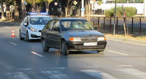Млада жена блъсната на пешеходна пътека от бивш шофьор на линейка