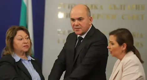 Кабинетът отпуска допълнителни 100 лв. към енергийната помощ