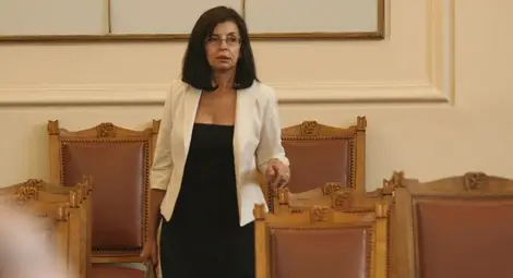 Партията на Кунева може да напусне управлението Партията на Кунева може да напусне управлението