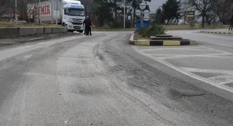 &bdquo;Пътинженеринг&ldquo; спечели поръчката за ремонта на коловозите пред Дунав мост