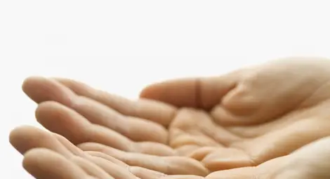 Учени: Ракът може да се „предскаже" по ръцете Учени: Ракът може да се „предскаже" по ръцете