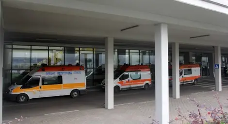 Най-малко 5 жени, включително бременна, са колабирали в зала &bdquo;Арена Армеец&ldquo;